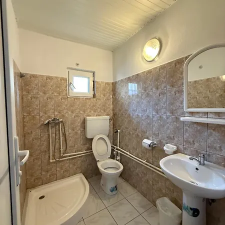 Cristina Πανσιόν 3*