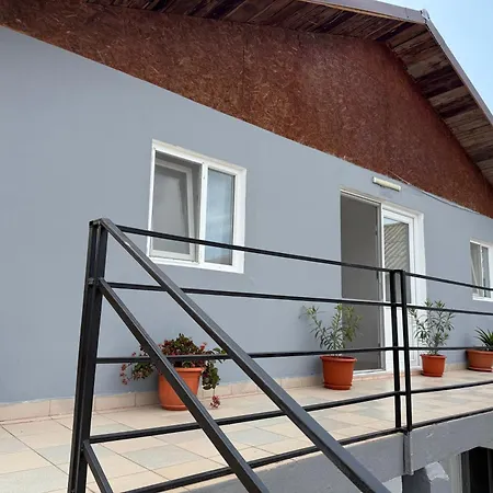 Cristina 招待所 科斯蒂内什蒂